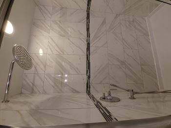 Modern Stand Up Shower at Somerset Place Apartments, Illinois, 60640